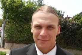 “We missen onze Kenny zo hard, geld zal hem niet terugbrengen” (Deinze)