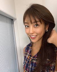 岡副麻希さんはinstagramを利用しています とっても可愛いピアス かわいいアクセサリーって うきうきします 相変わらずのアホ毛 アクセサリー きゅん うきうき pierce em ピアス かわいい 岡 副 麻希 うき