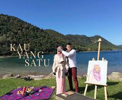 Kau yang satu completamente gratuit. Movie Review Kau Yang Satu Farhana Jafri