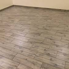 شركة تركيب باركية بجازان 0558592765 خشب مشمع بلاط مع فك وتركيب الشركه العربيه للنظافه