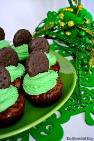 Share the luck of the irish with one of our many st. Cookies The Blonde Girl Blog