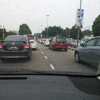 How many kilometers or miles from kluang to batu pahat. Jalan Kluang Batu Pahat Neighborhood