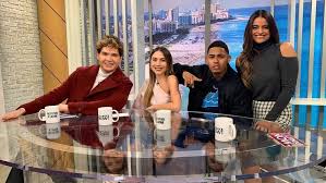 La versión original del según el cantante de música urbana, esta canción que comparte con myke towers el cantante dio a conocer la noticia a través de una foto en instagram en la que aparece junto a la colombiana y su. Entrevista Myke Towers Estrena Album Y Revela Por Primera Vez El Nombre De Su Hijo