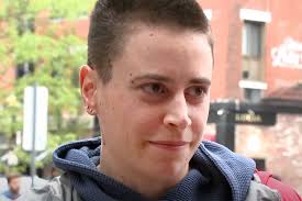 Woman Says Guard Kicked Her Out of Restroom, Asked Her to Prove Gender