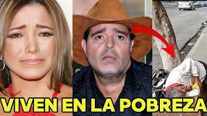 Y Cómo Te Va Con El