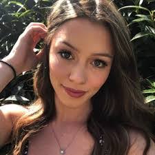 Evan Manis's Instagram, Twitter & Facebook