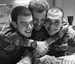 Gorkem sevindik was born in 17 october 1986 in adana. Aytac Sasmaz Eren Vurdem Gorkem Sevindik Soz Aktor Instagram Sanat