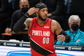 Damian lillard who missed last game against san antonio will be unavailable tonight for portland. 9dh2t Wfaydu9m