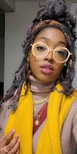 Jasmine Oliver's Instagram, Twitter & Facebook