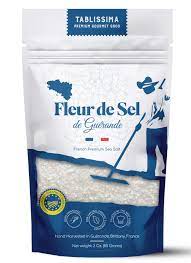 Fleur de sel de guérande hat einen besonders weichen, aromatischen geschmack eund eine sehr feine struktur. Buy Fleur De Sel From Guerande Premium Salt From France Hand Harvested 100 Natural Trusted By The Best Chefs 3 Oz 85 Grams Online In Indonesia B08nzzx4yz