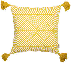 Product titleforeside home & garden red southern pattern hand woven 14x22 outdoor decorative throw pillow with hand tied tassels. Amazon Com Foreside Home And Garden 20x20 Hand Woven Memphis Pillow Home Kitchen
