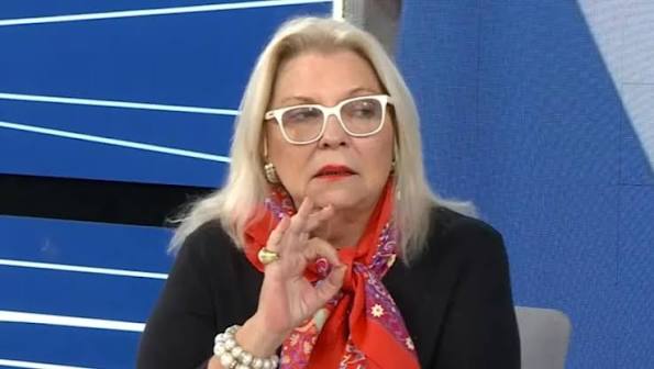 🔴Elisa Carrió sobre Milei: "Nos violó con el lenguaje, yo me sentí  violada" 👉La exdiputada nacional se refirió a las formas discursivas del  mandatario y aseguró que sus expresiones dañan a la