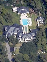 Scot's mansion is in river oaks, tanglewood, houston. Joel Osteen S New Pad The Vette Barn