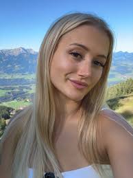 Anna Hafner (@anna_hafner_) • Instagram photos and videos