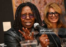 President of the National Arts Club O. Aldon James and Jo Ann Bonn... News  Photo