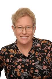 Donna Mattson's Instagram, Twitter & Facebook