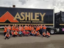 Ashley Furniture Invites Over 800 Middle School Students Through Their Doors To Celebrate National Manufacturing Month Maak een beginnetje voor deze pagina door een.