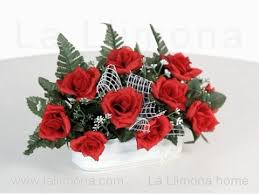 Hortensias rojas, se relaciona directamente con el romanticismo y el amor. Arreglos Florales Jardinera Ceramica Rosas Artificiales Rojas 18 La Llimona Home By La Llimona