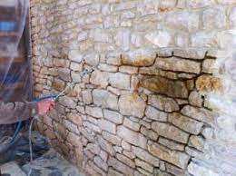 En premier lieux avant de se lancer dans la rénovation d'un vieux mur il va falloir établir un diagnostic complet. 055 Le Rejointoyage Pour Les Nuls Renovation D Une Grange En Maison D Habitation Grange De Gabillou Mur En Pierre Interieur Mur En Pierre Parement Pierre Exterieur