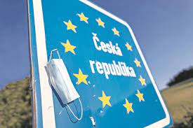 Regeln werden umgangen, das ansehen der regierung sinkt. Pandemie Tschechien Verscharft Corona Regeln Vor Weihnachten Oberfranken Frankenpost