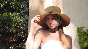 Zieht sich shania geiss etwa zurück? Shania Geiss So Geht Es Mit Ihrer Model Karriere Voran