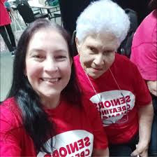 what are these edible plants with med/dark green foliage in Brisbane?