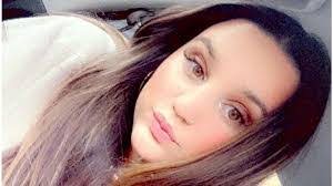 Melissa Stroh's Instagram, Twitter & Facebook