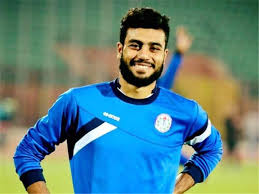 تحدث حسام حسن المدير الفني للفريق الأول لكرة القدم بنادي الاتحاد السكندري، عن تألق الإيفواري رزاق سيسيه لاعب الفريق، والمعار من نادي الزمالك. Ù…Ù„Ø§Ø¹Ø¨ Ø§Ù„Ø³Ø¹ÙˆØ¯ÙŠØ© Ø­Ø³Ø§Ù… Ø­Ø³Ù† Ù…Ø±ØªØ¨Ø· Ø¨Ø¹Ù‚Ø¯ Ù…Ø¹ Ø³Ù…ÙˆØ­Ø© ÙˆÙ„Ø§ Ø£Ø¹Ù„Ù… ÙˆØ¬Ù‡ØªÙŠ Ø§Ù„Ù…Ù‚Ø¨Ù„Ø©