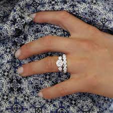 Unique Wedding Rings Engagement Rings Brilliant Earth Three Stone Engagement Rings Three Stone Engagement Wedding Ring Sets