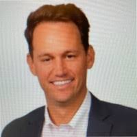 Robin Skeen's Instagram, Twitter & Facebook