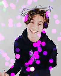 Hi Everybody This Is Chase Hudson Aka Lilhuddy Lol Yes He Is Also Apart Of The Hype House Will Be Doing More Art Soon Ly 3 In 2020 Celebrities Hudson Cat Ears