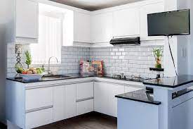 4 Simple Kitchen Makeover Ideas From Professionals Kitchen Design Small Space Simple Kitchen Simple Kitchen Design