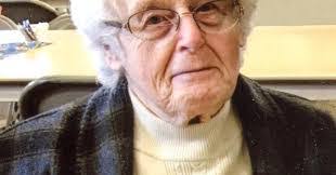 Donna Offner's Instagram, Twitter & Facebook