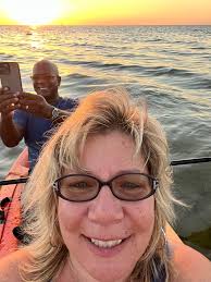 Voting for America's Favorite Couple Contest