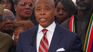 Lufkin zoo tiger suffers broken leg in fight with mate