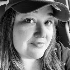 Are there pontoon rentals available in Naples, Maine for swimming, fishing,  and cruising?