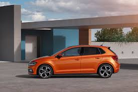 It is sold in europe and other markets worldwide in hatchback, sedan and estate variants. Vw Polo 2018 In Pictures Car Magazine