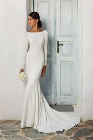 Justin Alexander Style 8936 Crepe Long Sleeved Wedding Dress With Beaded Illusion Back Cowl Back Wedding Dress Sleek Wedding Dress Wedding Dress Silhouette