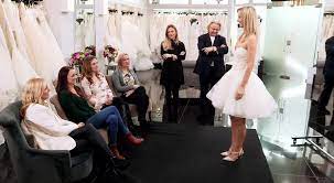 Sara ist auf der suche nach dem perfekten hochzeitskleid. Mein Perfektes Hochzeitskleid Videos Der Sixx Serie Online Sehen
