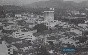 Seremban 2'nin bir parçası olan s2 heights, seremban'ın toplam alanını 2 ila 3.800 akre. Bernama Seremban From A Tin Mining Centre To A City