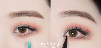 Sunmi S Teal Smokey Eye In Gashina Sunmi Gashina Music Video Makeup Sunmi Makeup Kpop Idol Makeup Sunmi Blue Ey Blue Eyeshadow Music Video Makeup Blue Makeup