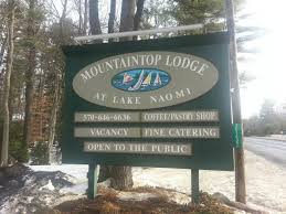 Mountaintop Lodge At Lake Naomi Pocono Pines Places Day Community
