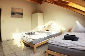 What are the best hotels with a kitchenette near musical instrument museum? Three Room Apartment With Kitchen And Wifi Busingen Updated 2021 Prices