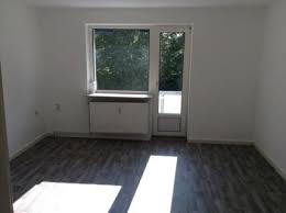 Wohnungen mieten bremen, mietwohnungen bremen, wohnungsangebote vom makler und von privat: 3 Zimmer Wohnung Zu Vermieten Utbremer Ring 170 28215 Bremen Regensburger Strasse Mapio Net