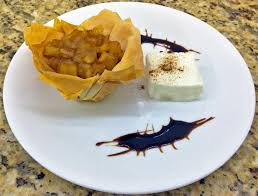 · crisp sheets of phyllo dough surround tender slices of apple in this clever play on strudel. Apple Strudel Cup Recipe Warm Apple Dessert Recipe