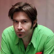 Justin Currie's Instagram, Twitter & Facebook