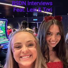 BONUS: Young And Spontaneous Minds Grog Walk Alike with Lexi & Tori