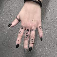 Tattoo Finger Hand Mehndi Designs 30 Ideas Hand And Finger Tattoos Girl Finger Tattoos Finger Tattoo Ideas