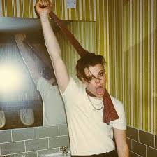 I Will Follow You Into The Dark Yungblud Piano Pin By Marina On Yungblud Dominic Harrison Singer Robert Smith The Cure