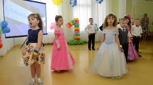 пісні на випускний в дитячому садку на українській мові скачати Pisnya Nashi Vihovateli Dyakuyemo Vam Vipusknij Bal V Dityachomu Zakladi Youtube
